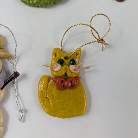 Lot 5 Christmas Ornaments Miniature Handmade Clay Cottage Rustic Arts & Crafts - Picture 6 of 9